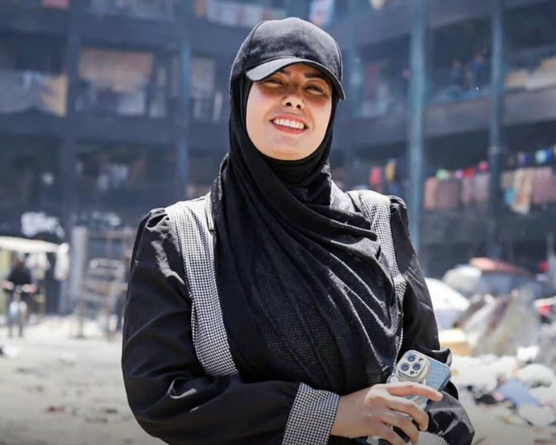 Put Your Soul on Your Hand and Walk di Sepideh Farsi