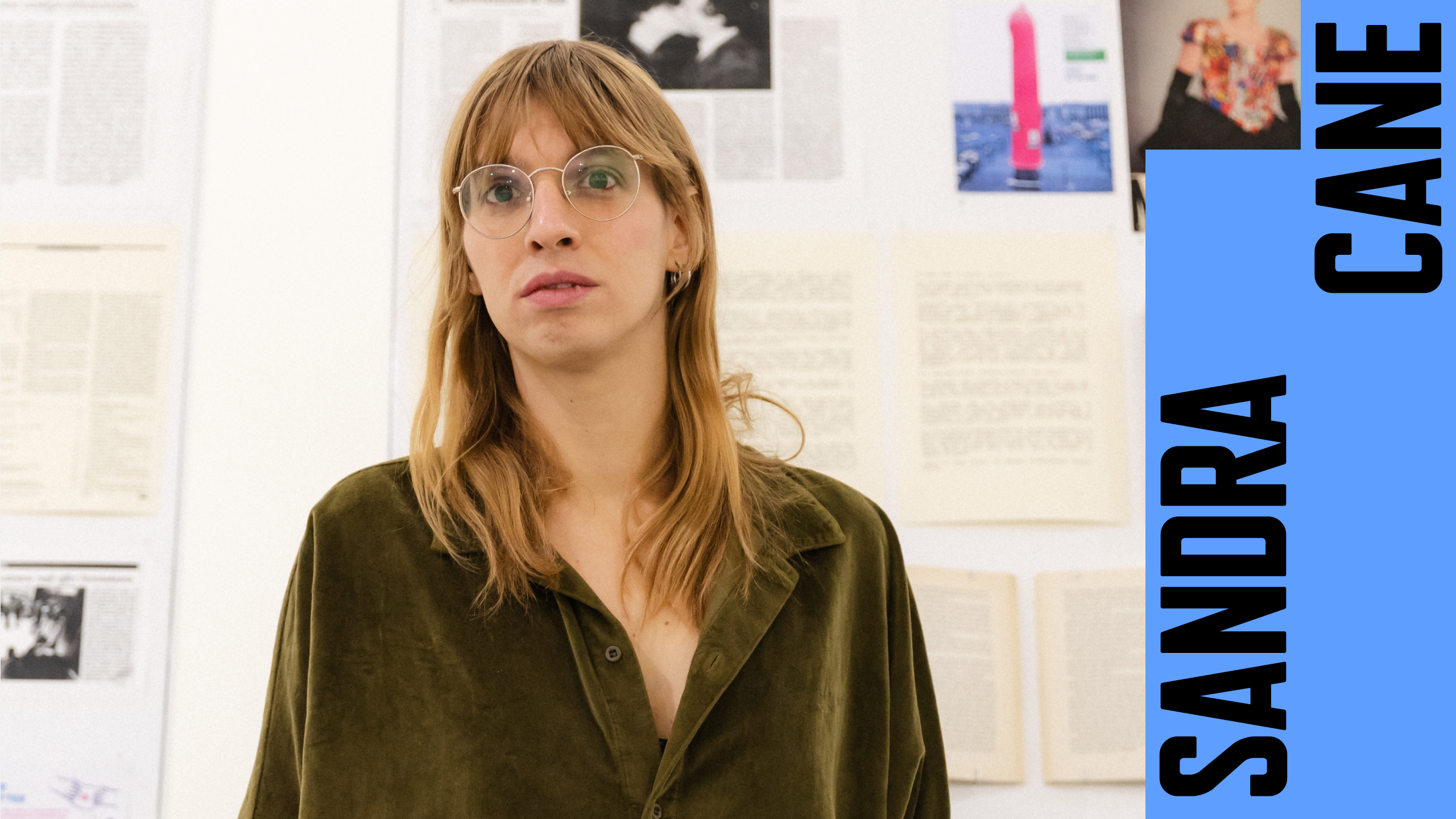 Sandra Cane all'interno della mostra VIVONO, Centro Pecci. Ph. Daria Ivleva