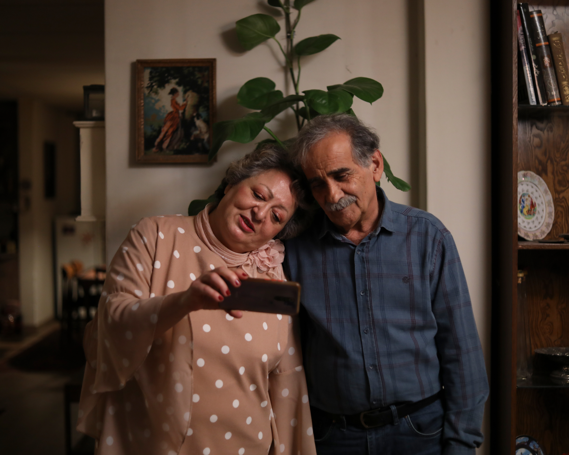 My Favourite Cake by Maryam Moghaddam e Behtash Sanaeeha