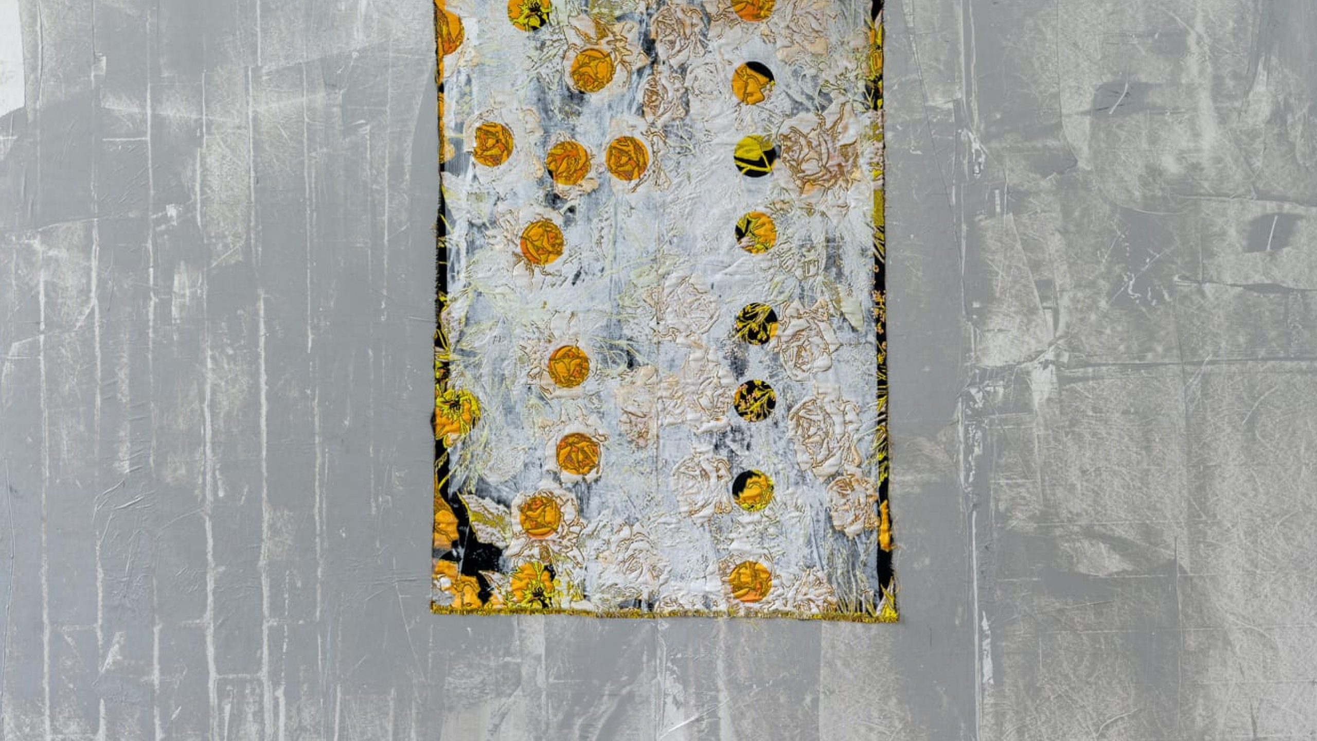 Lorenza Longhi, Untitled, 2025. Screen-printing ink on fabric and Tyvek, wooden panel, aluminium, screws. 2 panels, 190×150 cm (each). Courtesy of the artist and Fanta MLN, Milan