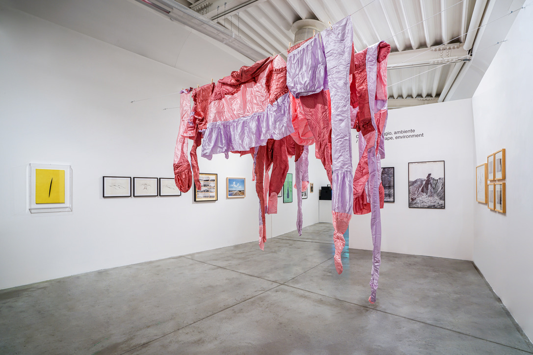 Spazio radicale, fotografia di allestimento, 2021