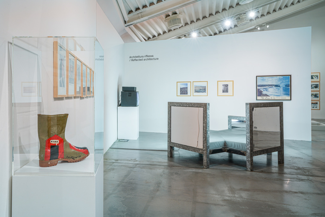 Spazio radicale, fotografia di allestimento, 2021