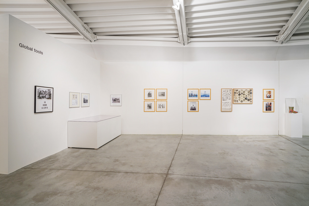 Spazio radicale, fotografia di allestimento, 2021