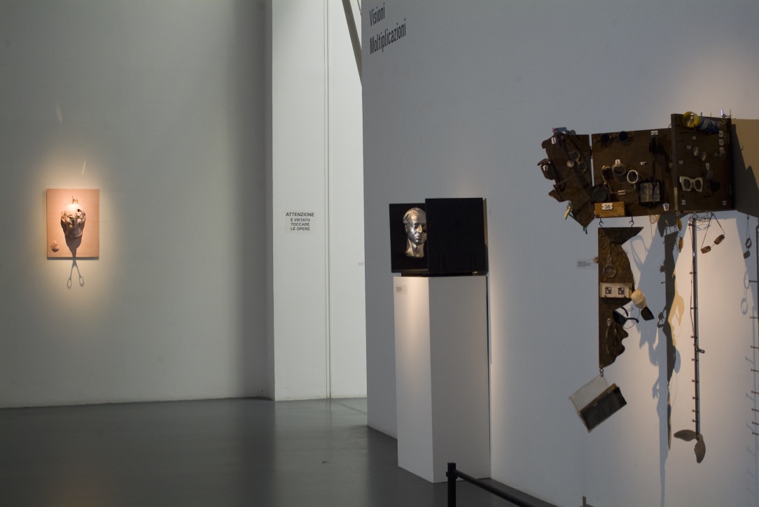Daniel Spoerri, fotografia di allestimento, 2006