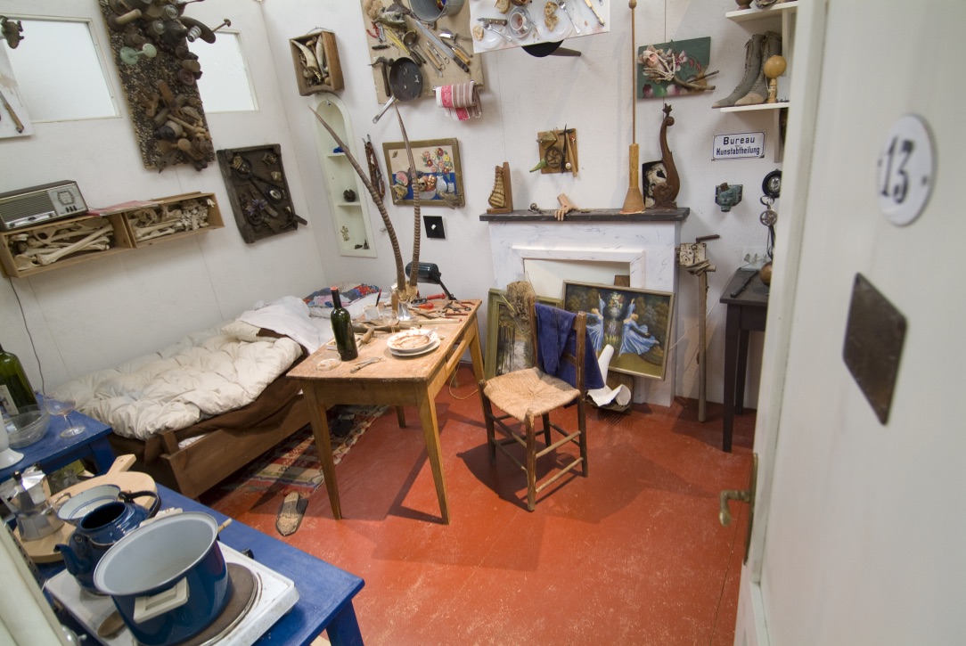 Daniel Spoerri, fotografia di allestimento, 2006