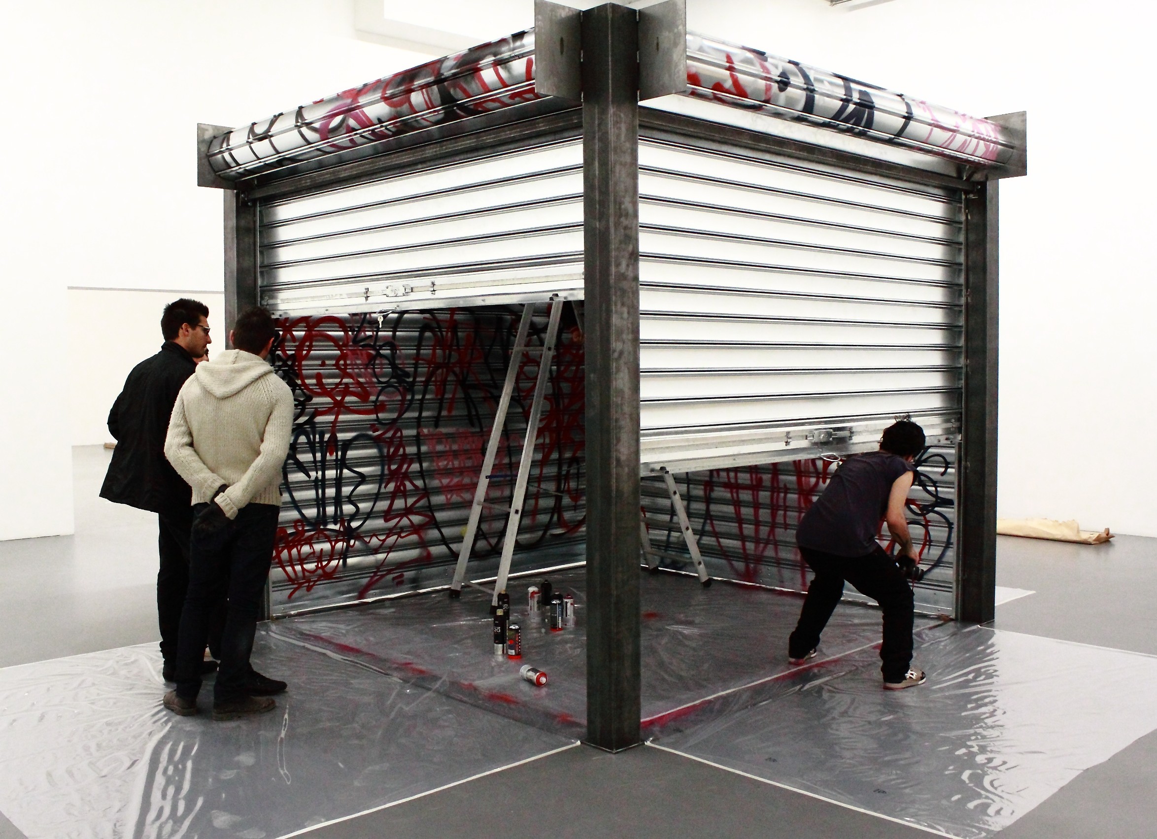 After Utopia, fotografia di allestimento, 2009
