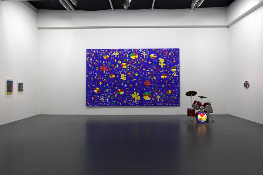 Nicola De Maria. I miei dipinti s'inchinano a Dio, fotografia di allestimento, 2011
