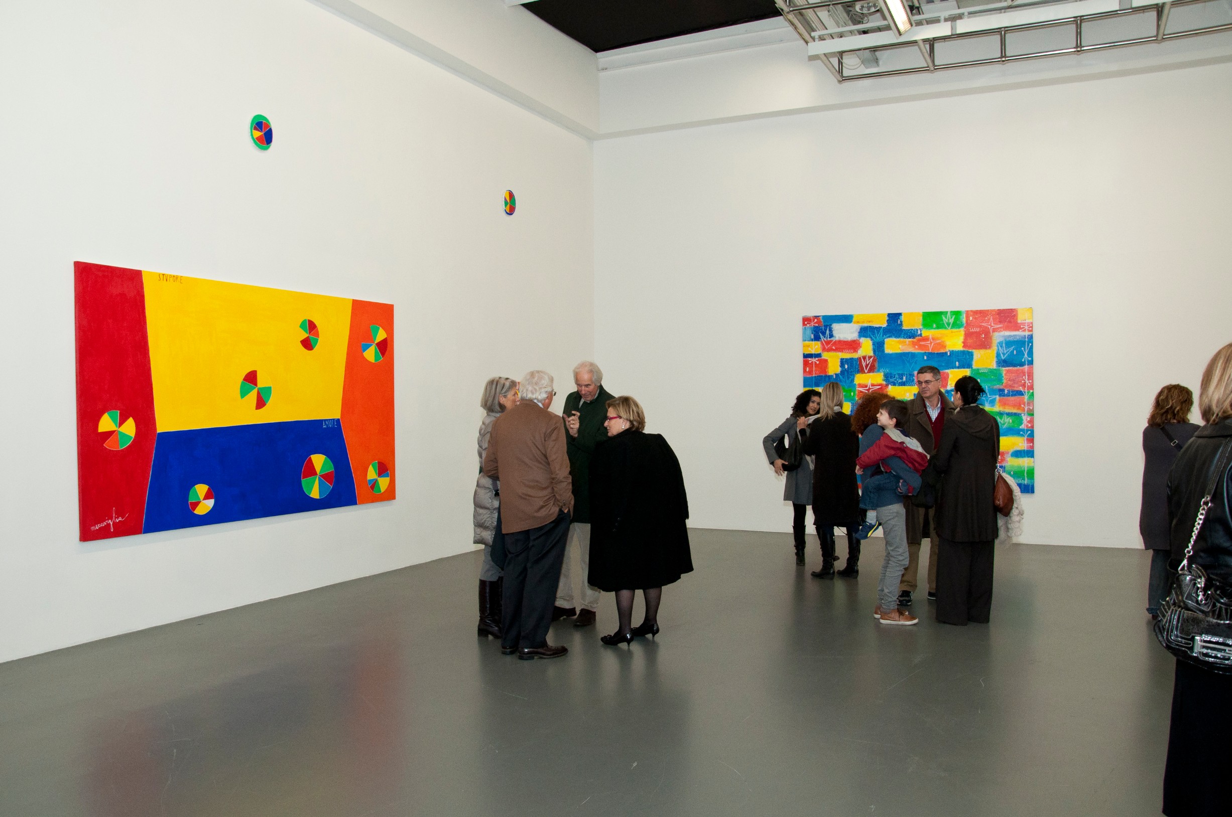 Nicola De Maria. I miei dipinti s'inchinano a Dio, fotografia di allestimento, 2011